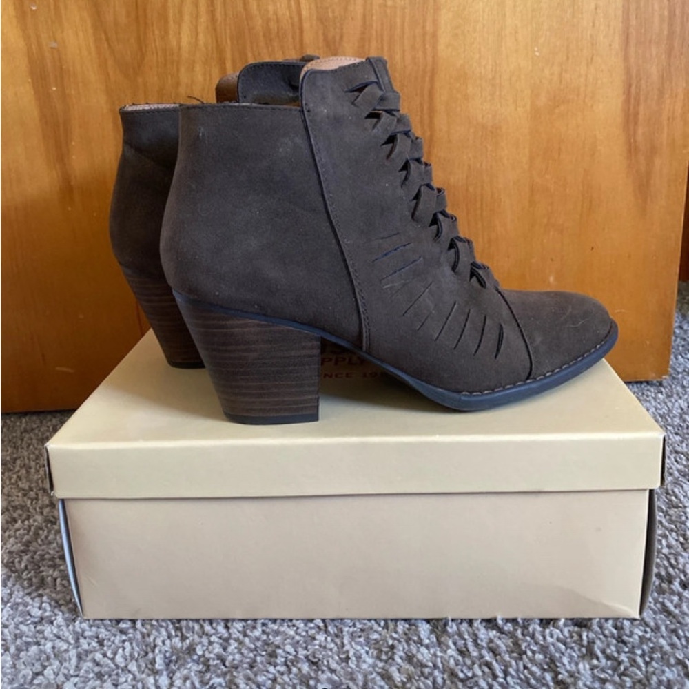 Ankle booties